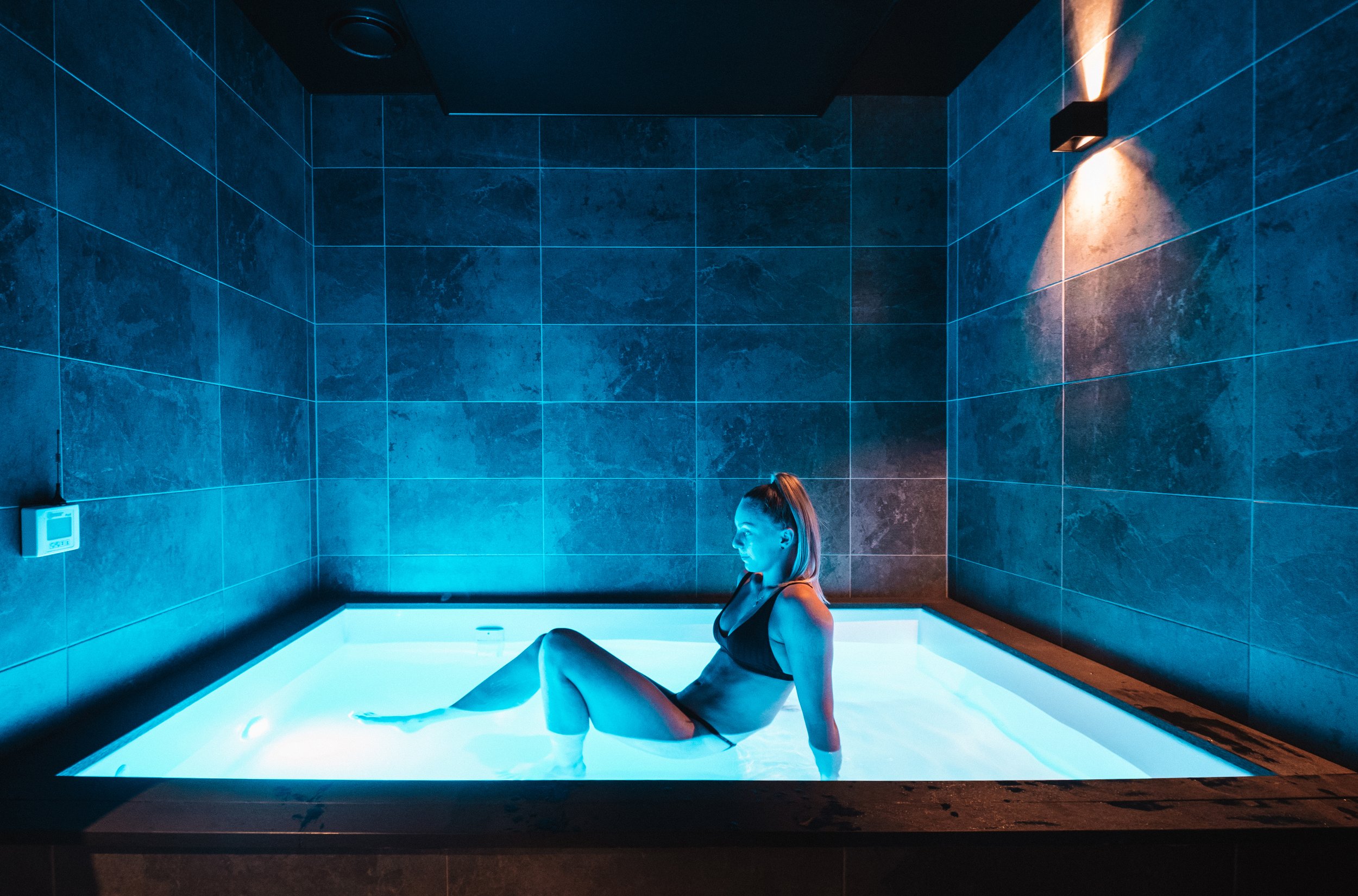 float_room